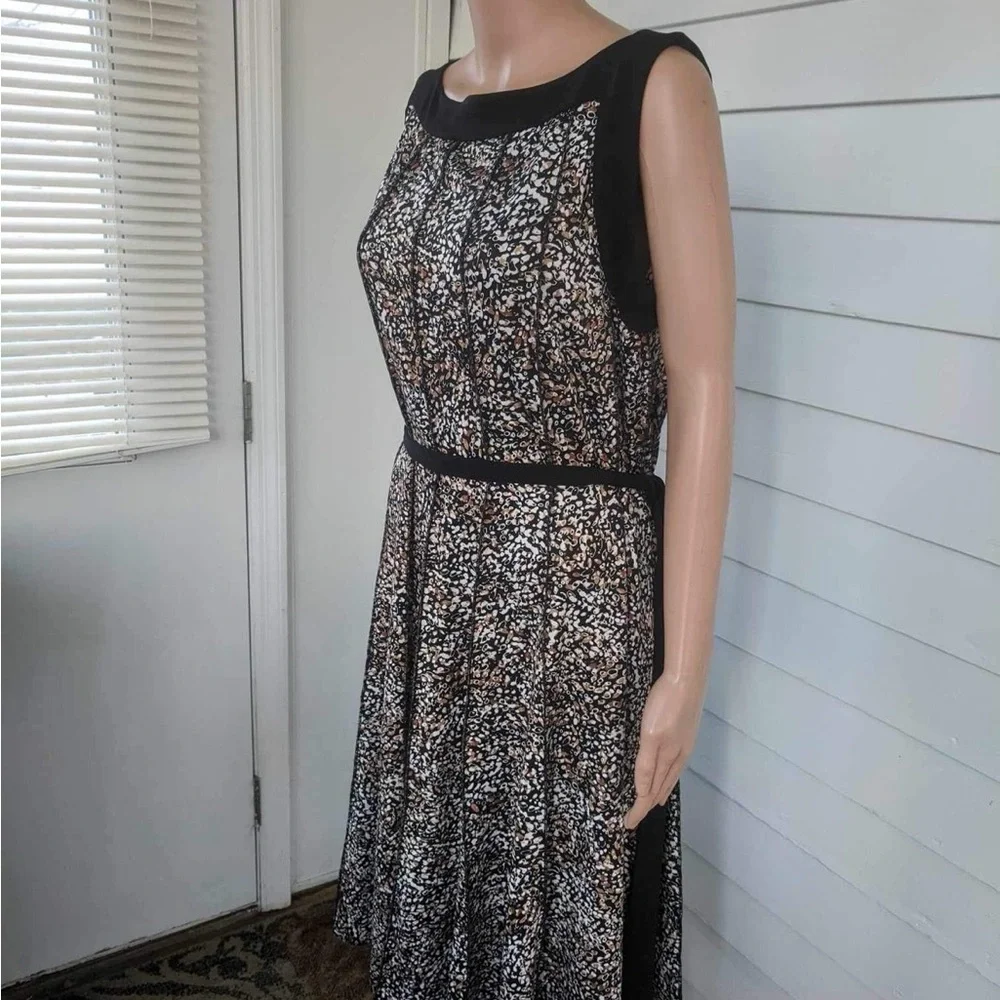 cj Banks | 14W | fit and flare dress | EUC | stretchy with waist tie - Picture 3 of 7